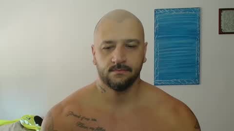 Snapshot of smithduke chatting on December 22, 2025, 12:24 pm smithduke online show from December 22, 2025, 12:24 pm