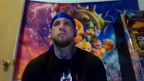 smoke online show from December 18, 2025, 2:39 am