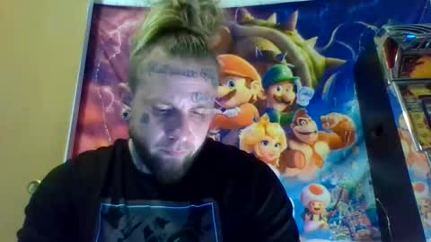 smoke online show from December 20, 2025, 3:57 am