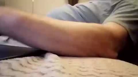 Snapshot of smokefetishman500 chatting on February 9, 2026, 10:14 pm smokefetishman500 online show from February 9, 2026, 10:14 pm