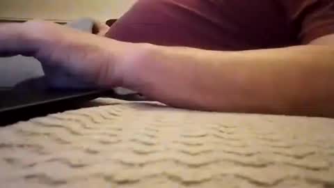 Snapshot of smokefetishman500 chatting on February 16, 2026, 9:44 pm smokefetishman500 online show from February 16, 2026, 9:44 pm