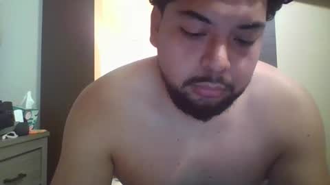 Snapshot of smokey573 chatting on December 2, 2025, 4:35 pm memelucas online show from December 2, 2025, 4:35 pm