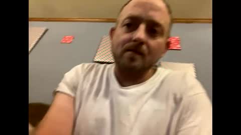 Snapshot of smokeymt420 chatting on December 26, 2024, 2:33 am smokeymt420 online show from December 26, 2024, 2:33 am