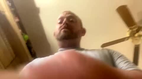 Snapshot of smokeymt420 chatting on February 17, 2025, 6:15 pm smokeymt420 online show from February 17, 2025, 6:15 pm