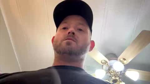 smokeymt420 online show from November 26, 2025, 11:50 pm