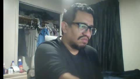 Snapshot of smoky47gxxx chatting on January 10, 2026, 5:42 am smoky47 online show from January 10, 2026, 5:42 am