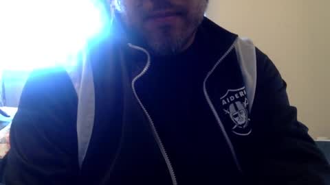 smoothstrik3r online show from January 16, 2025, 6:27 pm