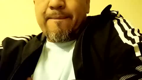 smoothstrik3r online show from February 1, 2025, 8:08 am