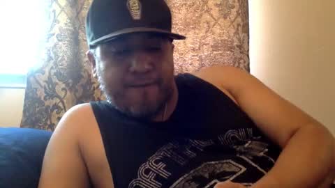 smoothstrik3r online show from October 10, 2025, 5:23 pm