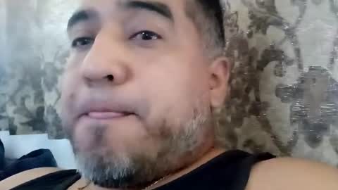 smoothstrik3r online show from June 14, 2026, 7:27 pm