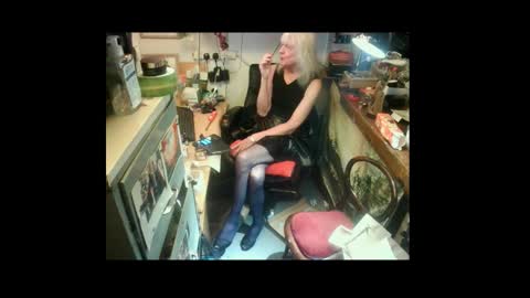 Snapshot of smurfingo99 chatting on November 21, 2025, 9:08 am mish online show from November 21, 2025, 9:08 am