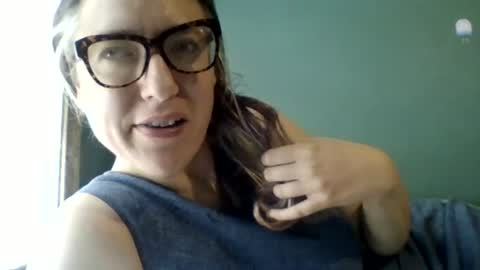 snack05 online show from June 26, 2026, 8:02 pm