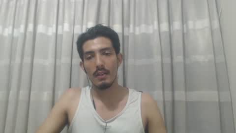 snackontime19 online show from December 10, 2024, 4:13 am