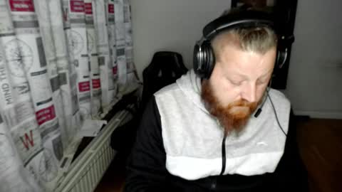 Sneakapeak55 online show from September 11, 2025, 6:19 pm