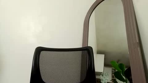 papi online show from May 17, 2026, 4:54 am
