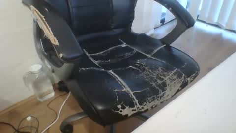 Snapshot of snghardy23 chatting on October 23, 2025, 10:03 am snghardy23 online show from October 23, 2025, 10:03 am