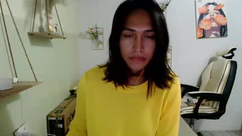 Snapshot of snow_2000 chatting on March 25, 2026, 2:28 am snow_2000 online show from March 25, 2026, 2:28 am