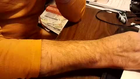 watchmecum online show from February 12, 2026, 11:00 pm