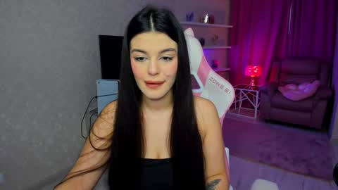 snowingwinter online show from April 2, 2026, 11:52 am