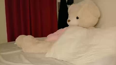 Babygirl Ivy online show from October 19, 2025, 12:11 am