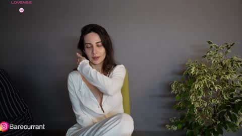 Yesenia online show from January 29, 2025, 10:11 pm