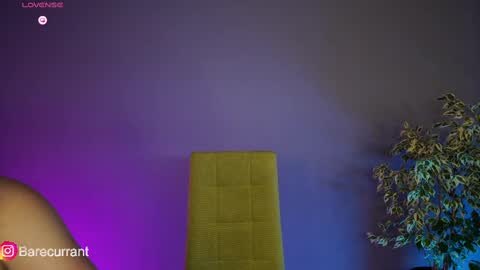 Yesenia online show from March 3, 2025, 11:14 pm