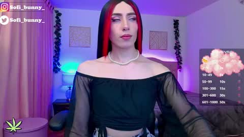 soffi_bunny_ online show from November 23, 2025, 8:47 am