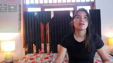 soffy and mia online show from November 24, 2025, 12:38 pm