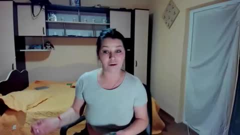 Soffy online show from April 15, 2026, 5:25 am