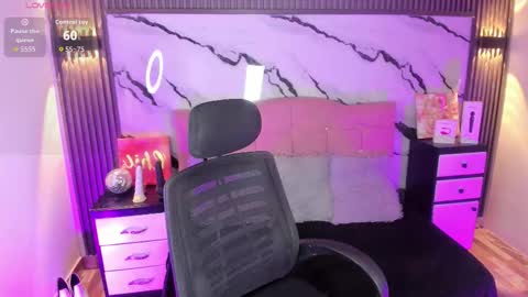 Snapshot of sofi__lenos chatting on February 24, 2026, 1:09 pm Sofi lenos online show from February 24, 2026, 1:09 pm