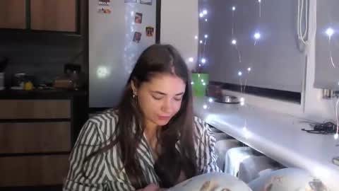 Sofi online show from September 30, 2025, 10:04 pm