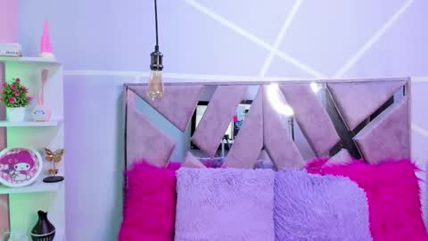 Sofi Noa online show from September 19, 2025, 11:44 am