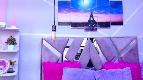 Sofi Noa online show from October 24, 2025, 11:17 am