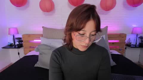 sofi_sp online show from February 17, 2025, 11:34 am