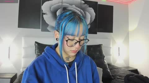 sofi_sp online show from October 11, 2025, 11:31 am