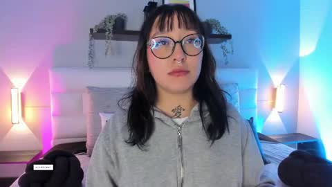 Snapshot of sofi_sp chatting on July 3, 2026, 12:00 pm sofi_sp online show from July 3, 2026, 12:00 pm