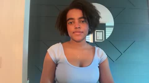 Sofi online show from November 30, 2025, 1:15 pm