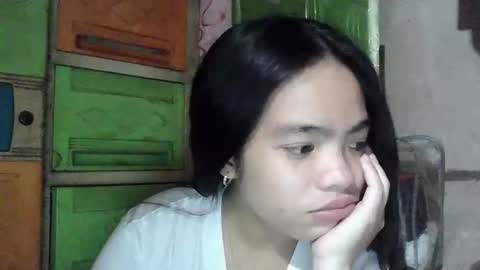 sofia_587145 online show from February 24, 2026, 10:24 am