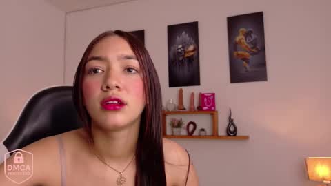 sofia_arango1107 online show from November 10, 2025, 6:40 pm