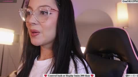 Sofi online show from September 9, 2025, 10:53 pm