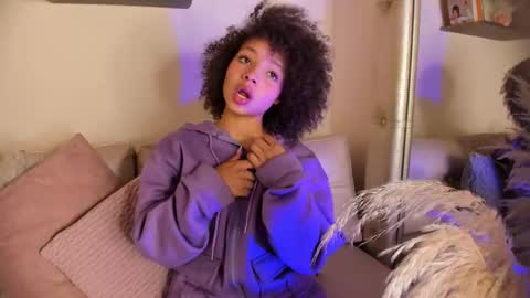 S O F I A  online show from February 23, 2026, 4:59 pm