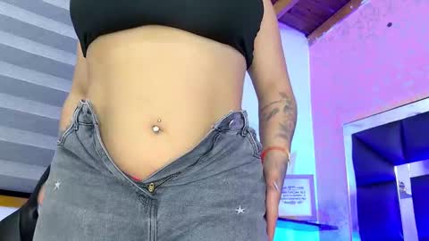 Sofia online show from October 16, 2025, 3:18 am