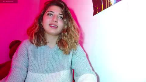 Sofia Naughty18 online show from March 7, 2025, 5:40 am