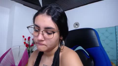 Snapshot of sofiaasexy19 chatting on March 13, 2026, 12:23 pm Sofia online show from March 13, 2026, 12:23 pm