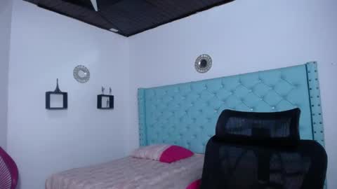 Snapshot of sofiaasexy19 chatting on April 16, 2026, 11:33 am Sofia online show from April 16, 2026, 11:33 am