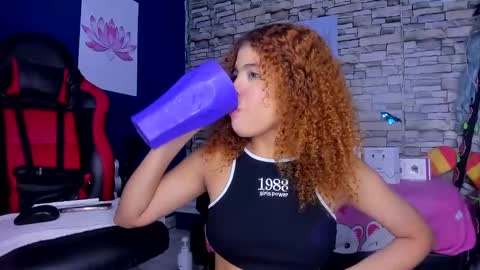Snapshot of sofiacastillo01 chatting on January 28, 2025, 1:05 pm sofiacastillo01 online show from January 28, 2025, 1:05 pm