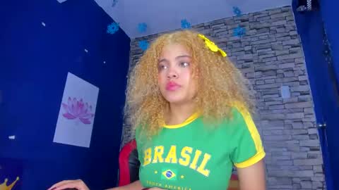 Snapshot of sofiacastillo01 chatting on February 14, 2025, 3:36 pm sofiacastillo01 online show from February 14, 2025, 3:36 pm