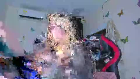 Snapshot of sofiacastillo01 chatting on September 22, 2025, 1:13 pm sofiacastillo01 online show from September 22, 2025, 1:13 pm