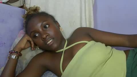 Snapshot of sofiafa chatting on April 4, 2026, 11:18 am sofia online show from April 4, 2026, 11:18 am