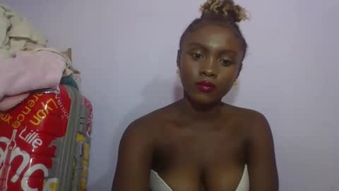 Snapshot of sofiafa chatting on April 12, 2026, 5:12 am sofia online show from April 12, 2026, 5:12 am